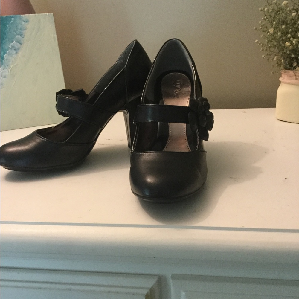 Black Eürosoft Heels